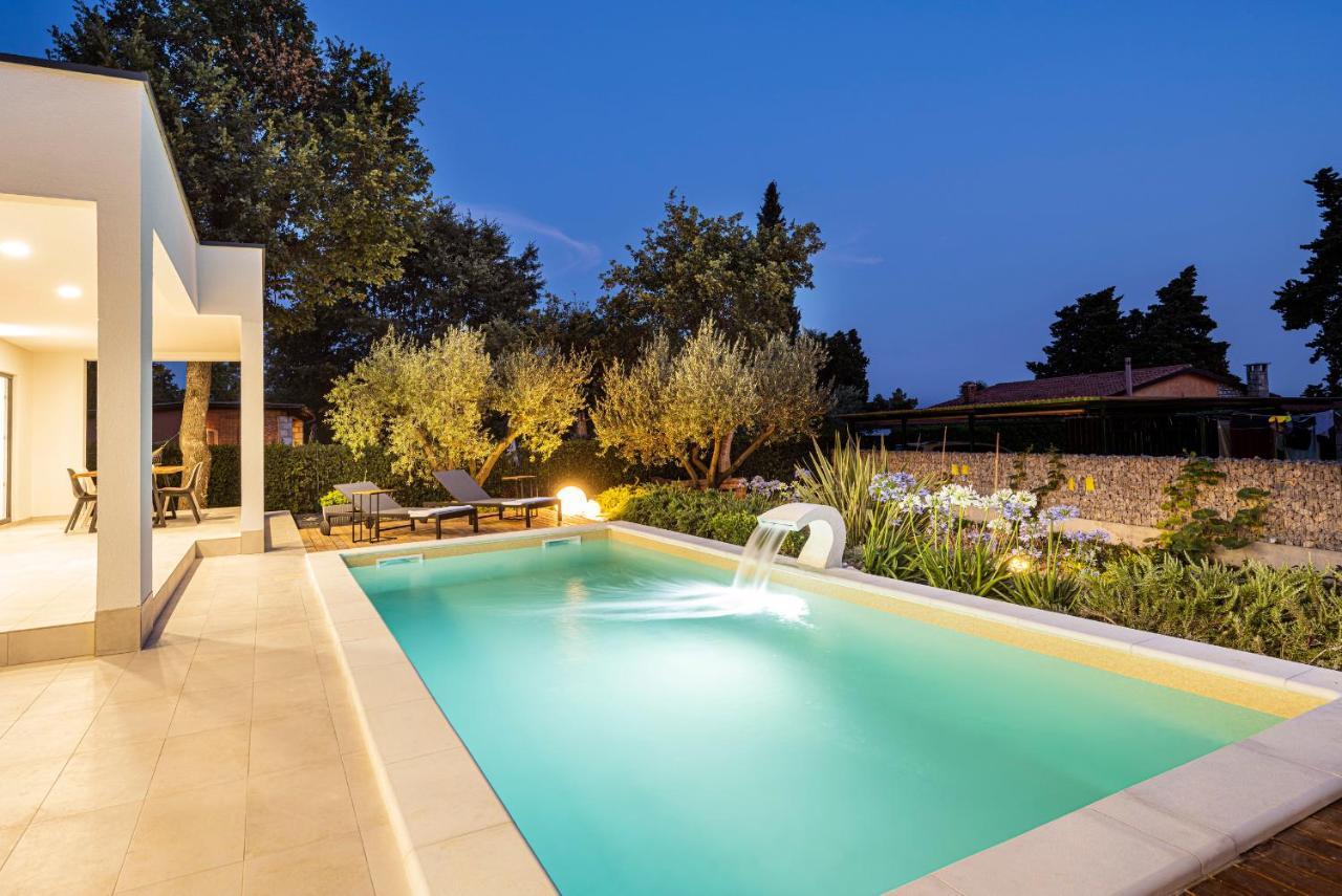 Goldimare Garden Residence 乌马格 外观 照片
