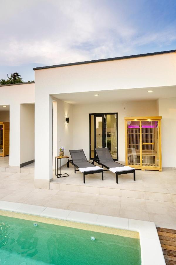 Goldimare Garden Residence 乌马格 外观 照片