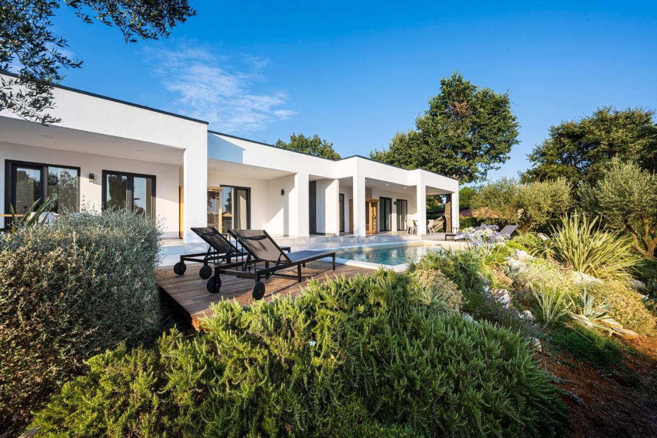 Goldimare Garden Residence 乌马格 外观 照片